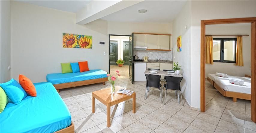 Kristalli Hotel Apartments Malia  Bagian luar foto