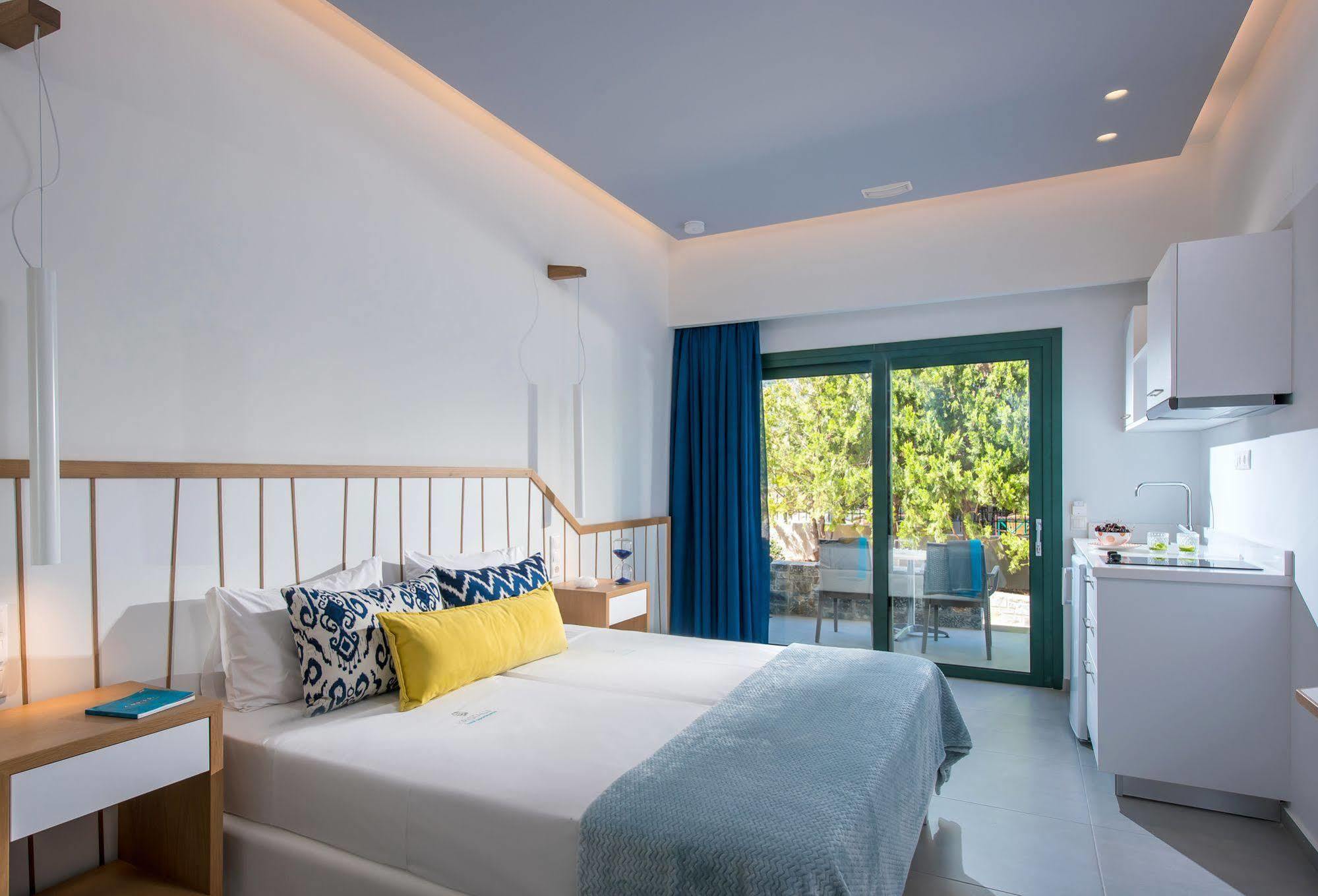 Kristalli Hotel Apartments Malia  Bagian luar foto