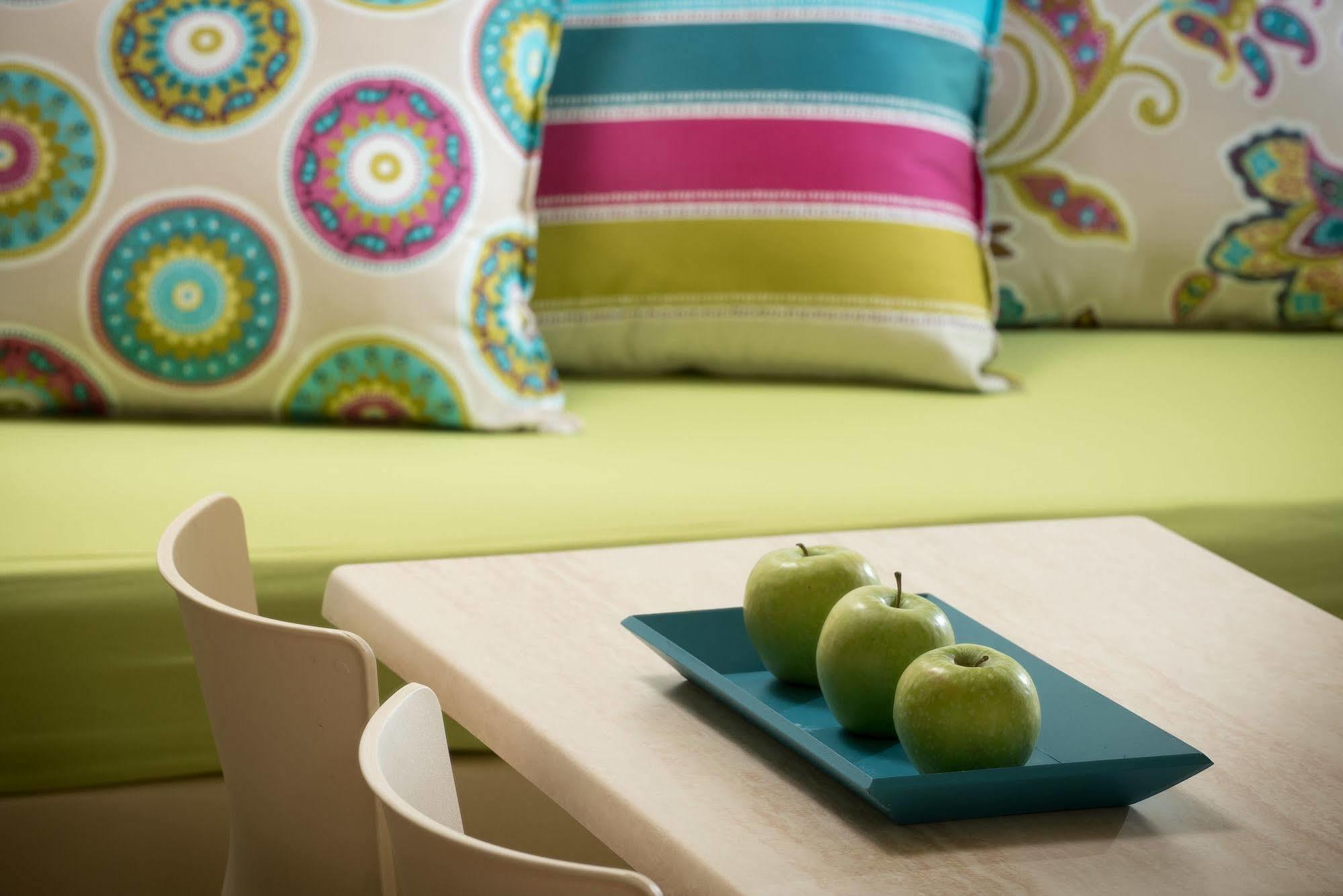 Kristalli Hotel Apartments Malia  Bagian luar foto