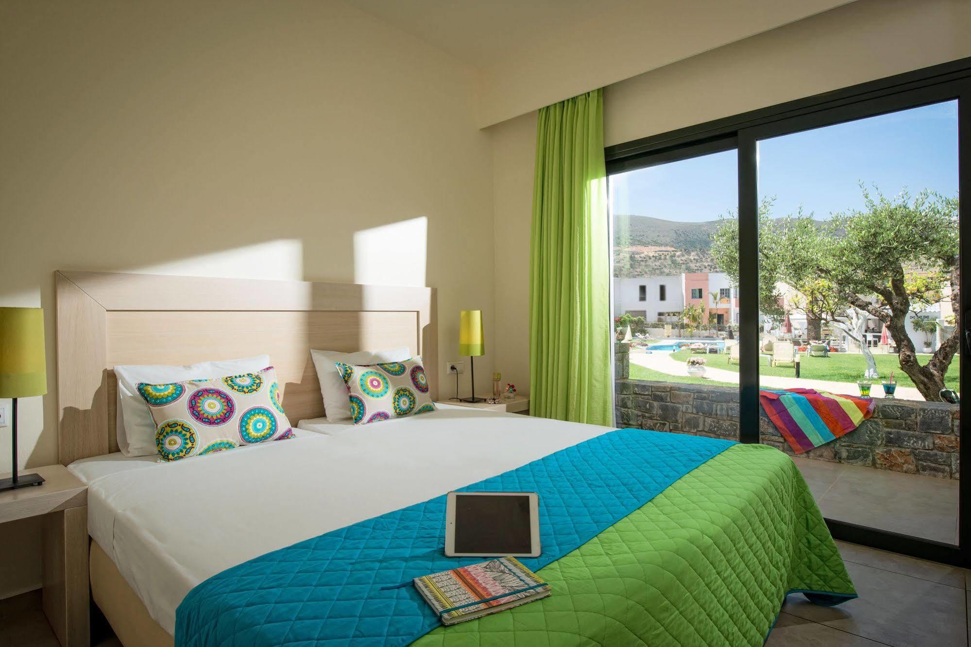 Kristalli Hotel Apartments Malia  Bagian luar foto